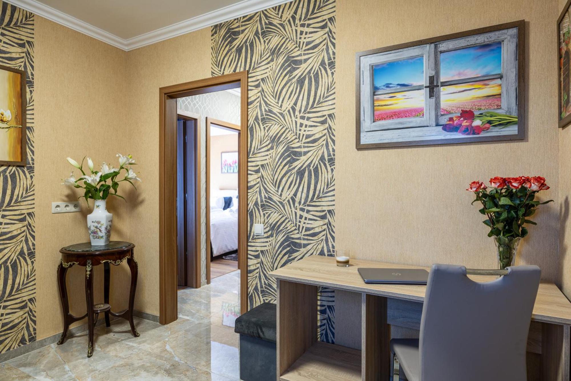 Voeroes Alom Panzio Bed & Breakfast Tiszakecske Exterior photo